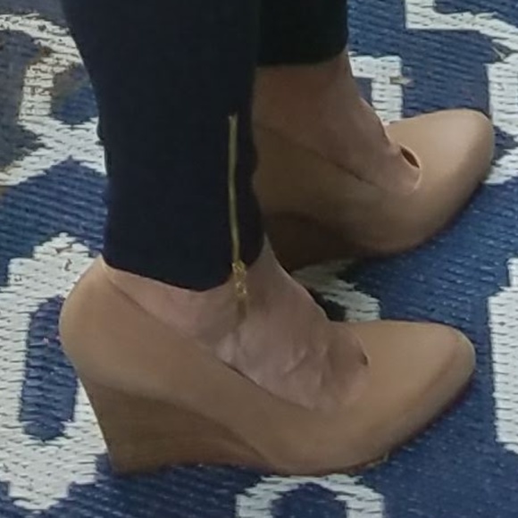 Super Flattering Navy Ankle Zip Moto Leggings - Picture 4 of 6